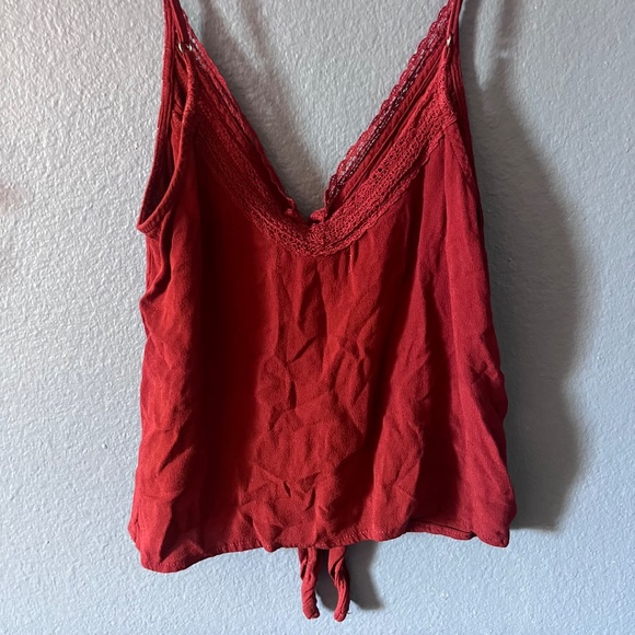 Red A&F Button and Tied Tank - Picture 5 of 10